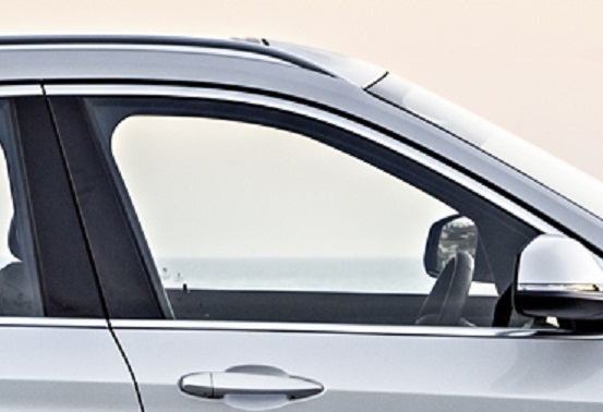 Articolo YBNC3 - SCEND.A/DX VR BMW X1 F48 2015>C/2 FORI